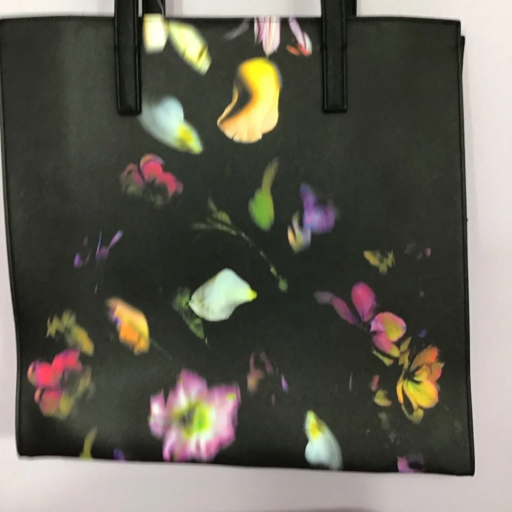 Ted Baker Seacon Faux Leather Floral Tote Bag - Picture 4 of 7